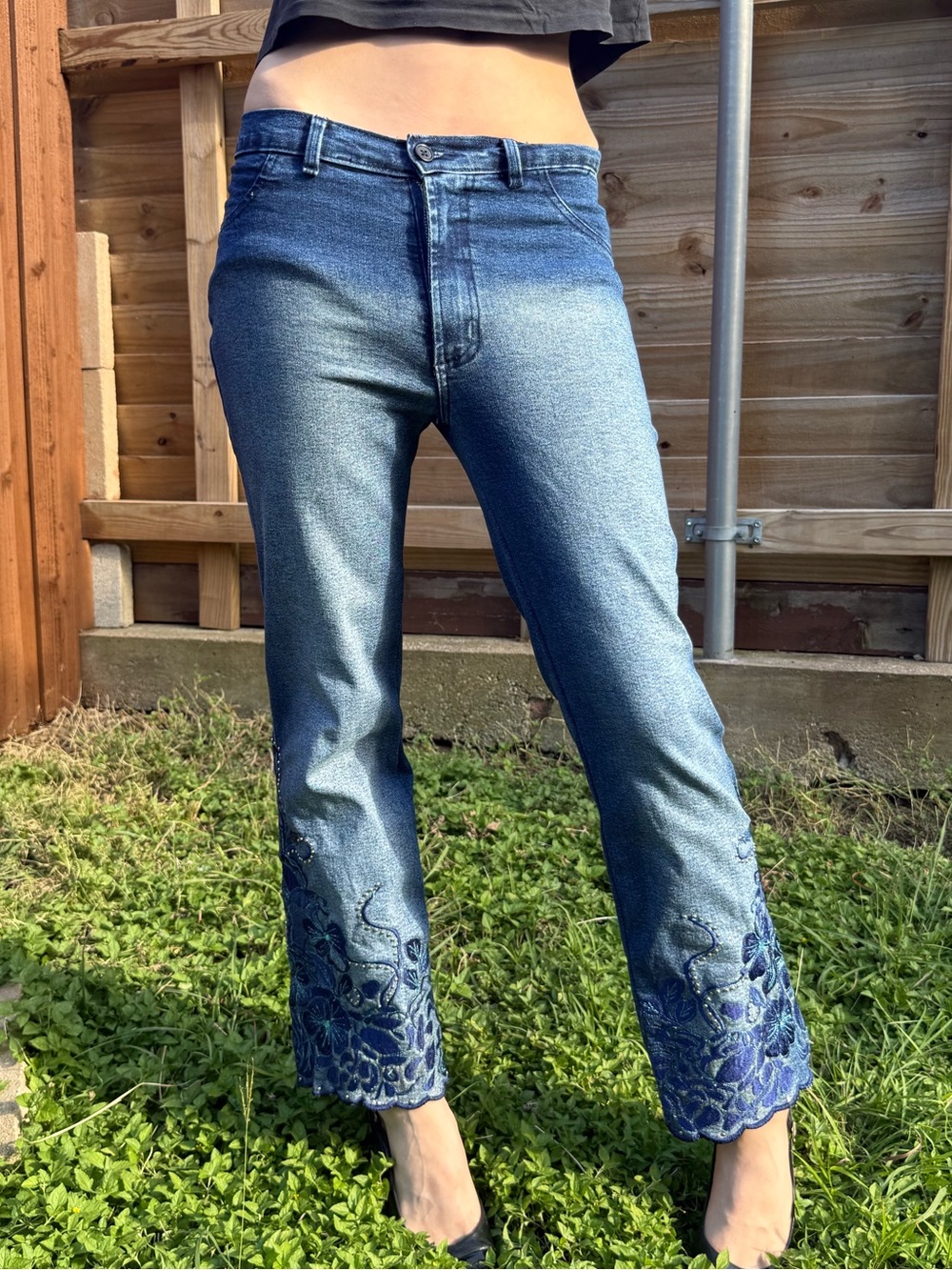 Women's Blue Embroidered Hem Jeans